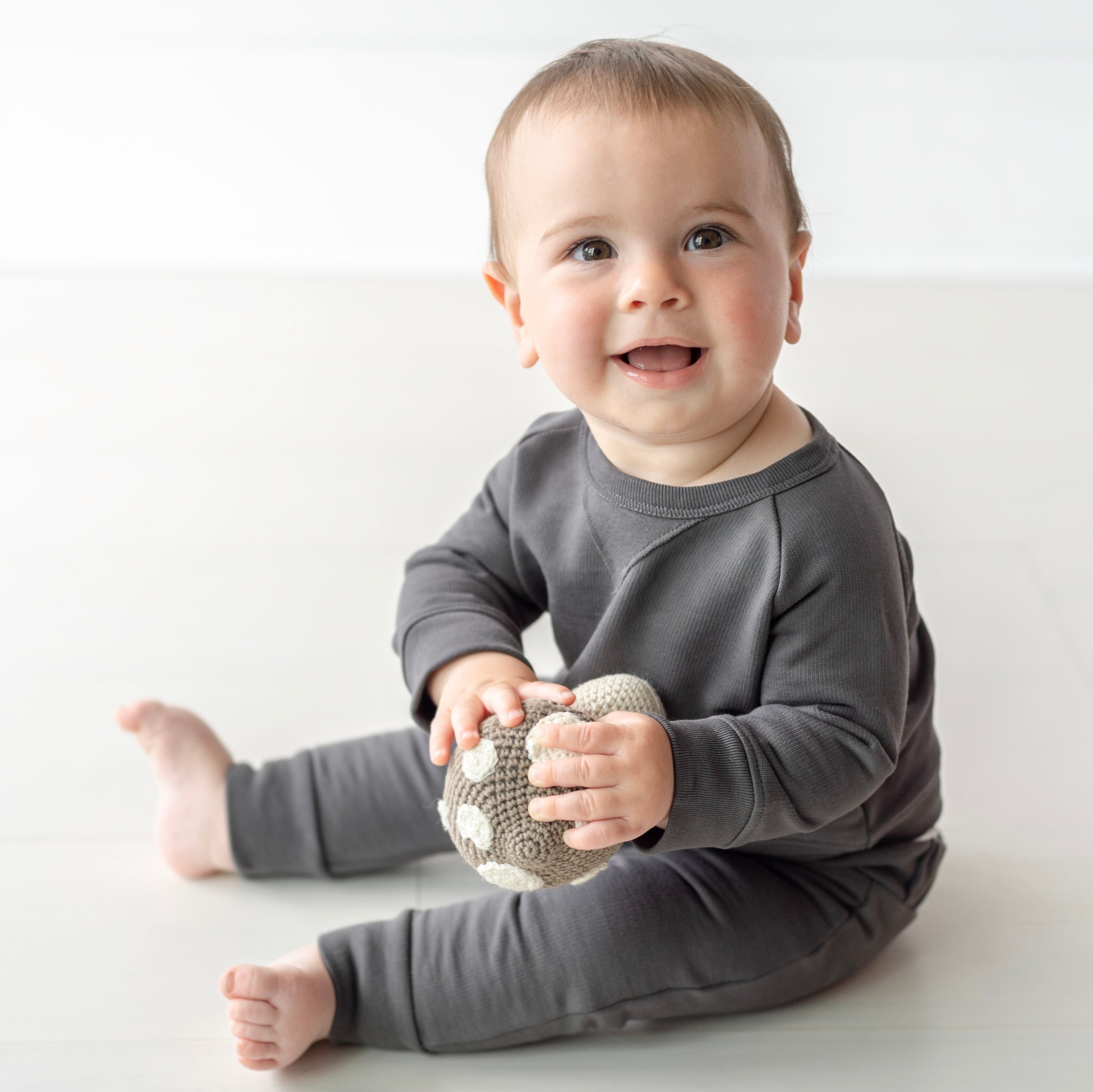 French Terry Raglan Pullover